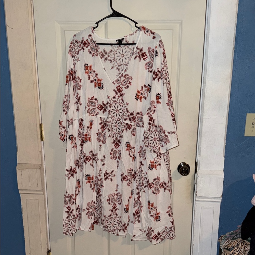 Torrid White and Purple Floral Long Sleeve Dress